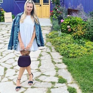 Aritzia Sun-Deh babydoll dress